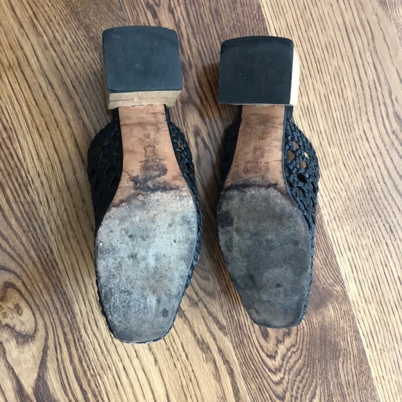 LOQ Ines Woven Mule - Picture 7 of 7